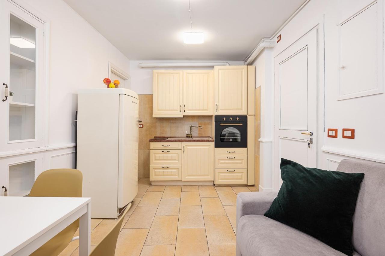 Hemeras Boutique Homes - Design Flat In The City Center Milánó Kültér fotó
